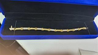 Gold-Diamond Bracelet 48 Diamonds 2.40 Carat T.W. 14K Yellow Gold 18.11g